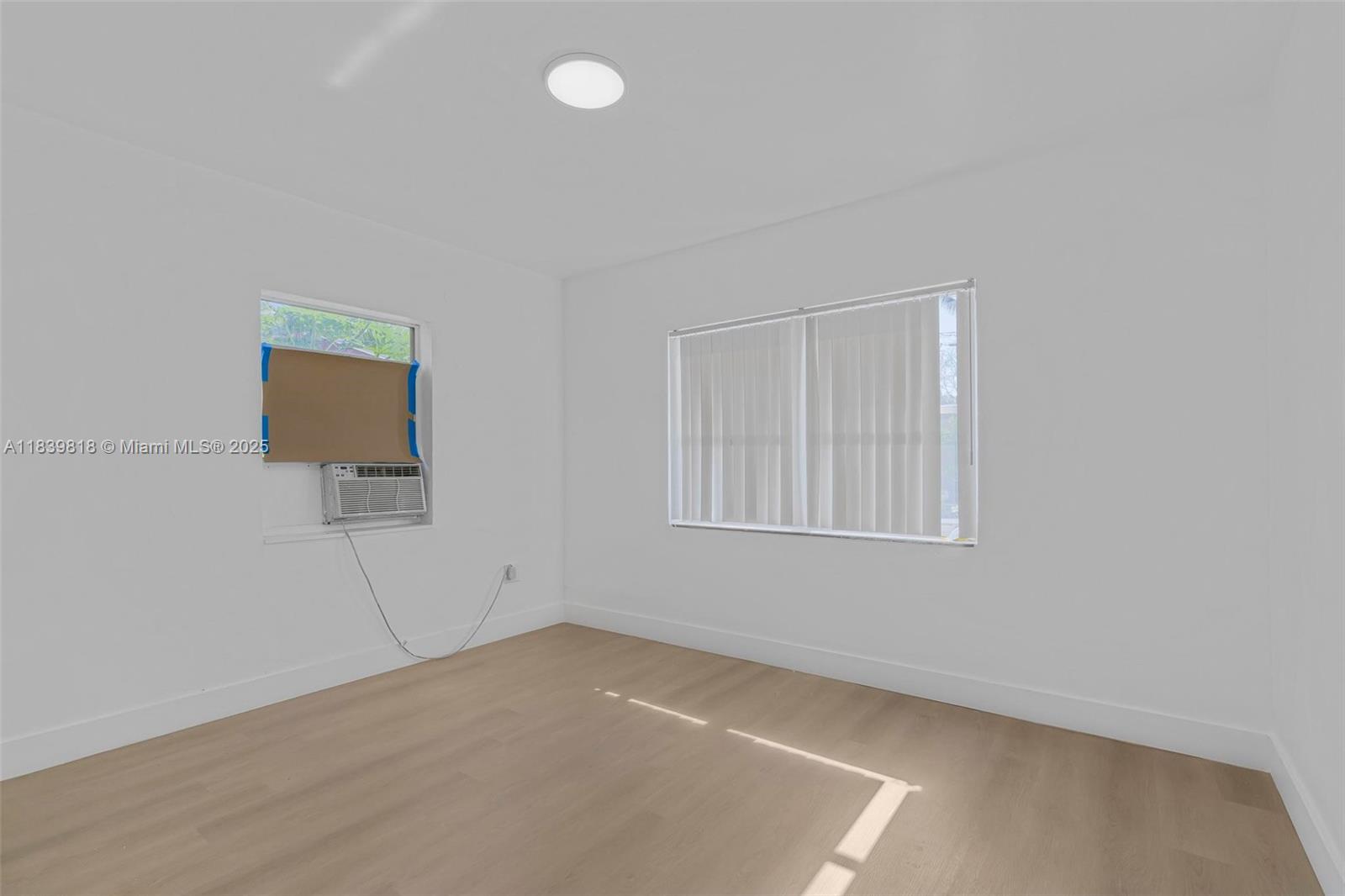 See details / 1780 sq. ft. $ 2025-07-14 0 Photo