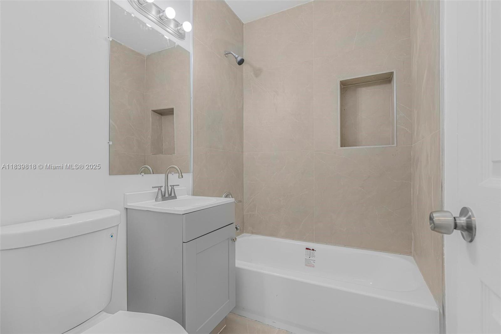 See details / 1780 sq. ft. $ 2025-07-14 0 Photo