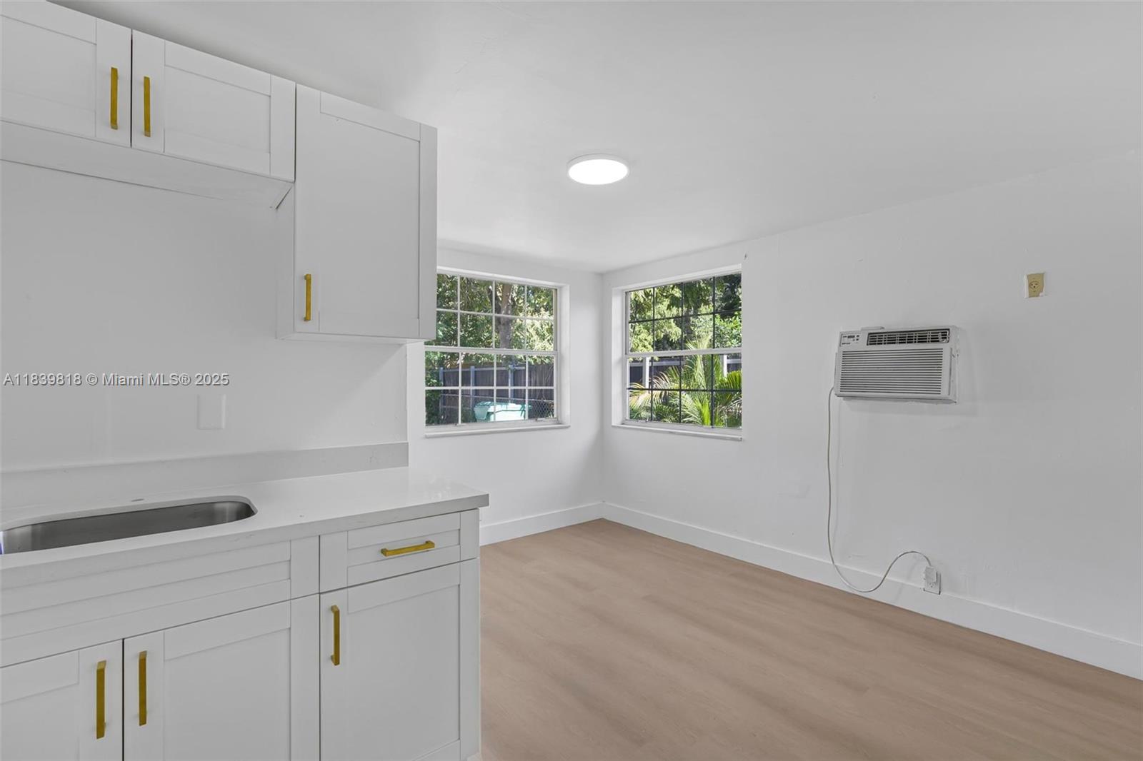 See details / 1780 sq. ft. $ 2025-07-14 0 Photo