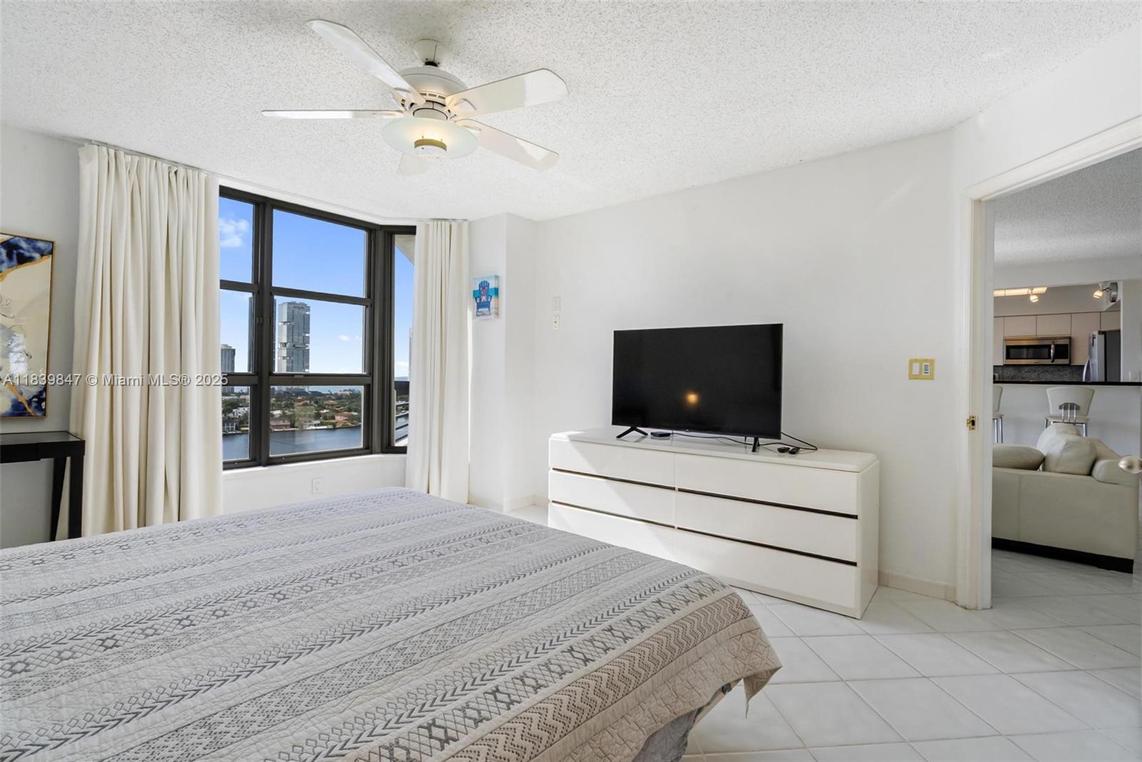 Photo of 3530 Mystic Pointe Dr  #2014, Aventura, Florida, 33180 - 