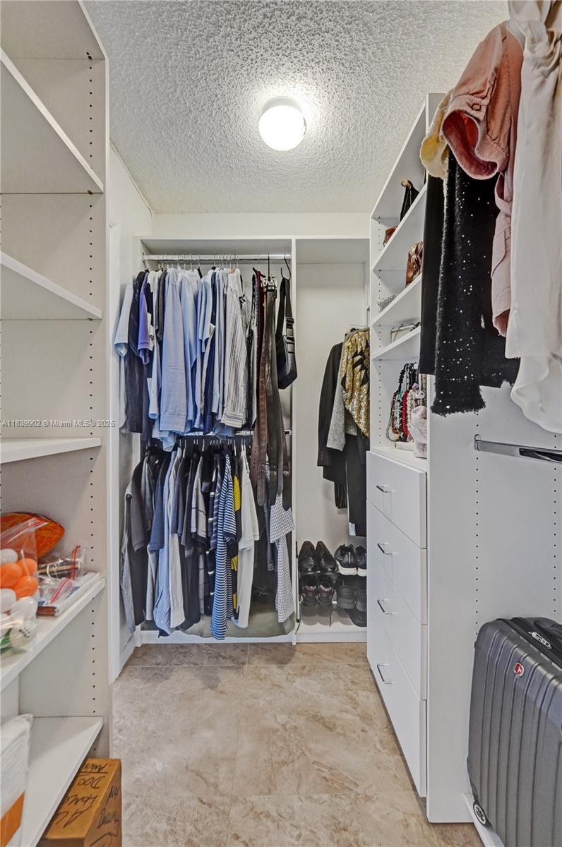 Photo of 1201 Ocean Dr  #904N, Hollywood, Florida, 33019 - 