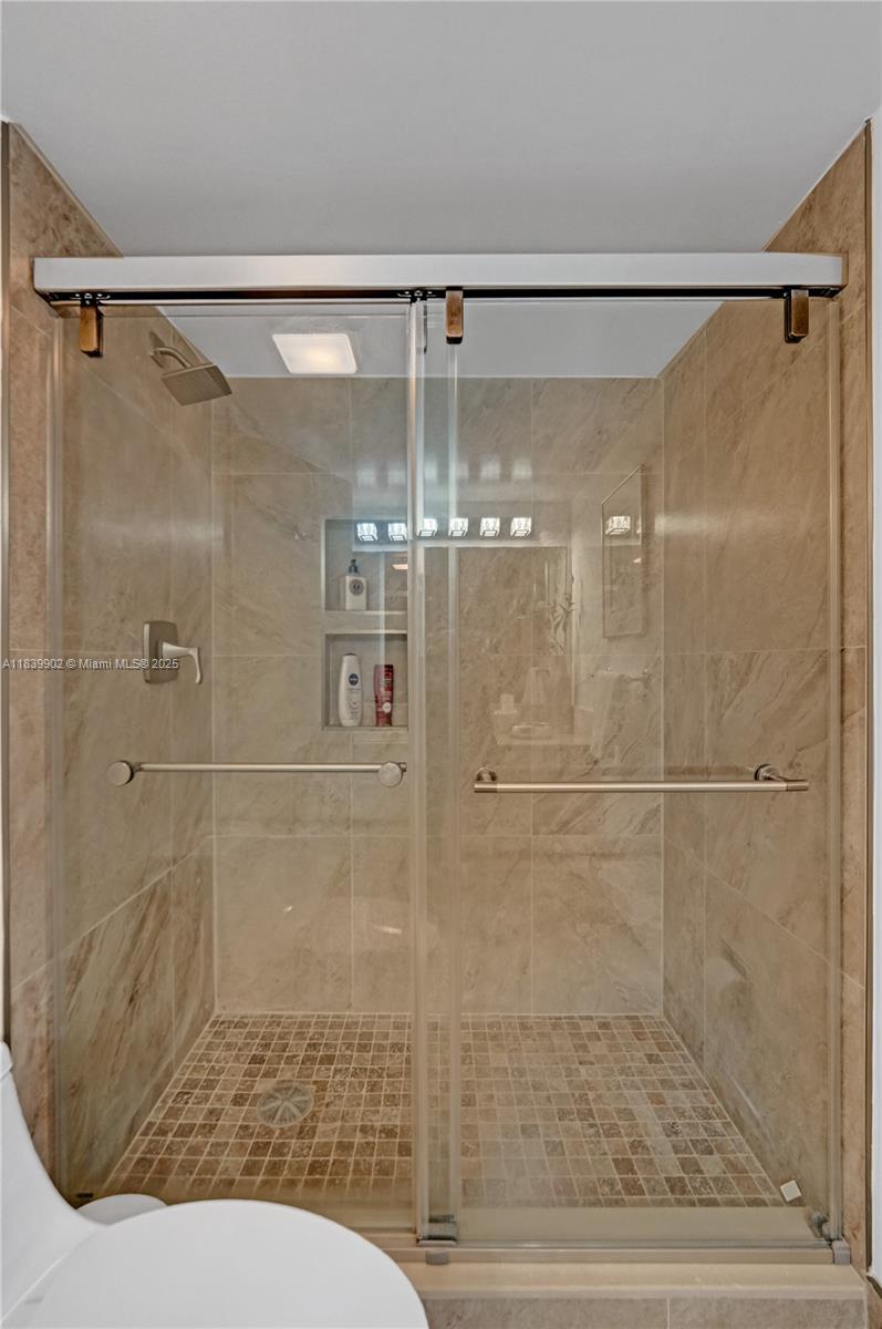 Photo of 1201 Ocean Dr  #904N, Hollywood, Florida, 33019 - 
