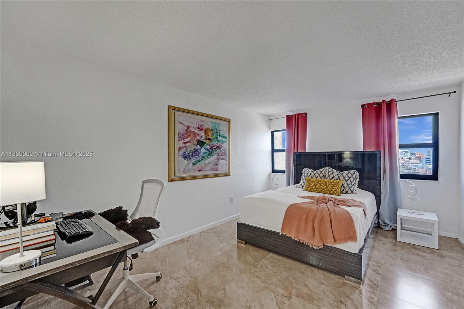 Photo of 1201 Ocean Dr  #904N, Hollywood, Florida, 33019 - 