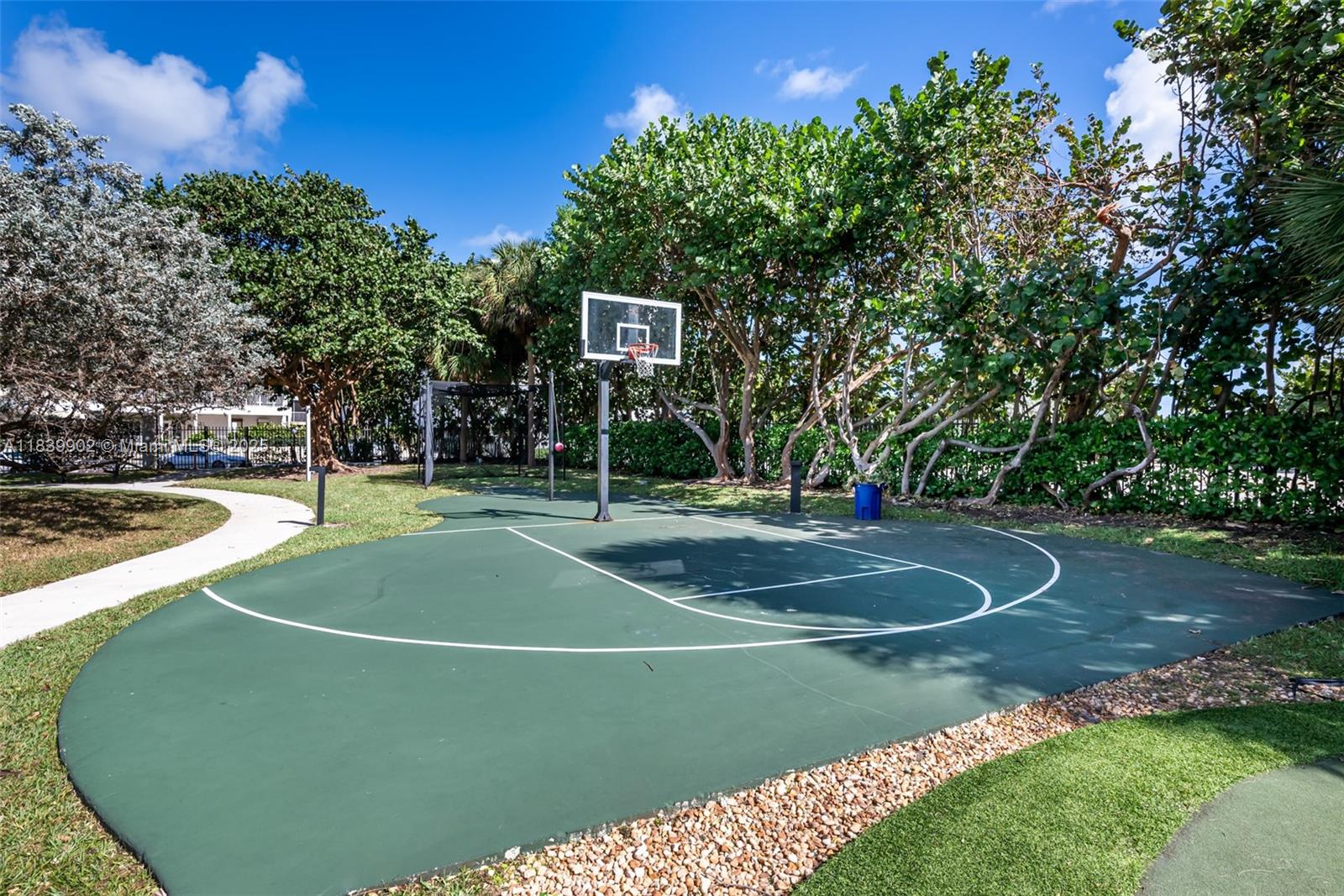 Photo of 1201 Ocean Dr  #904N, Hollywood, Florida, 33019 - 