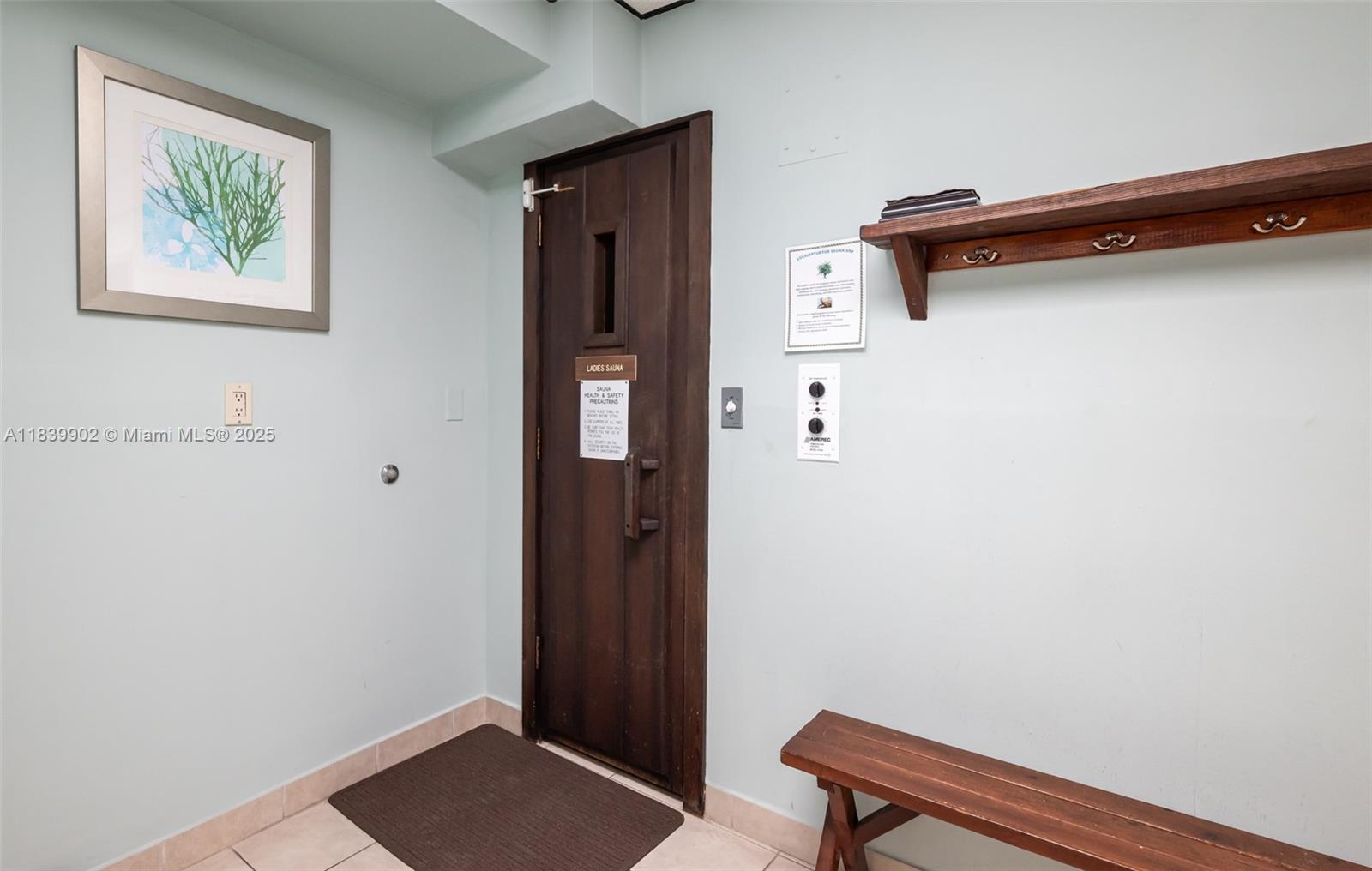 Photo of 1201 Ocean Dr  #904N, Hollywood, Florida, 33019 - 