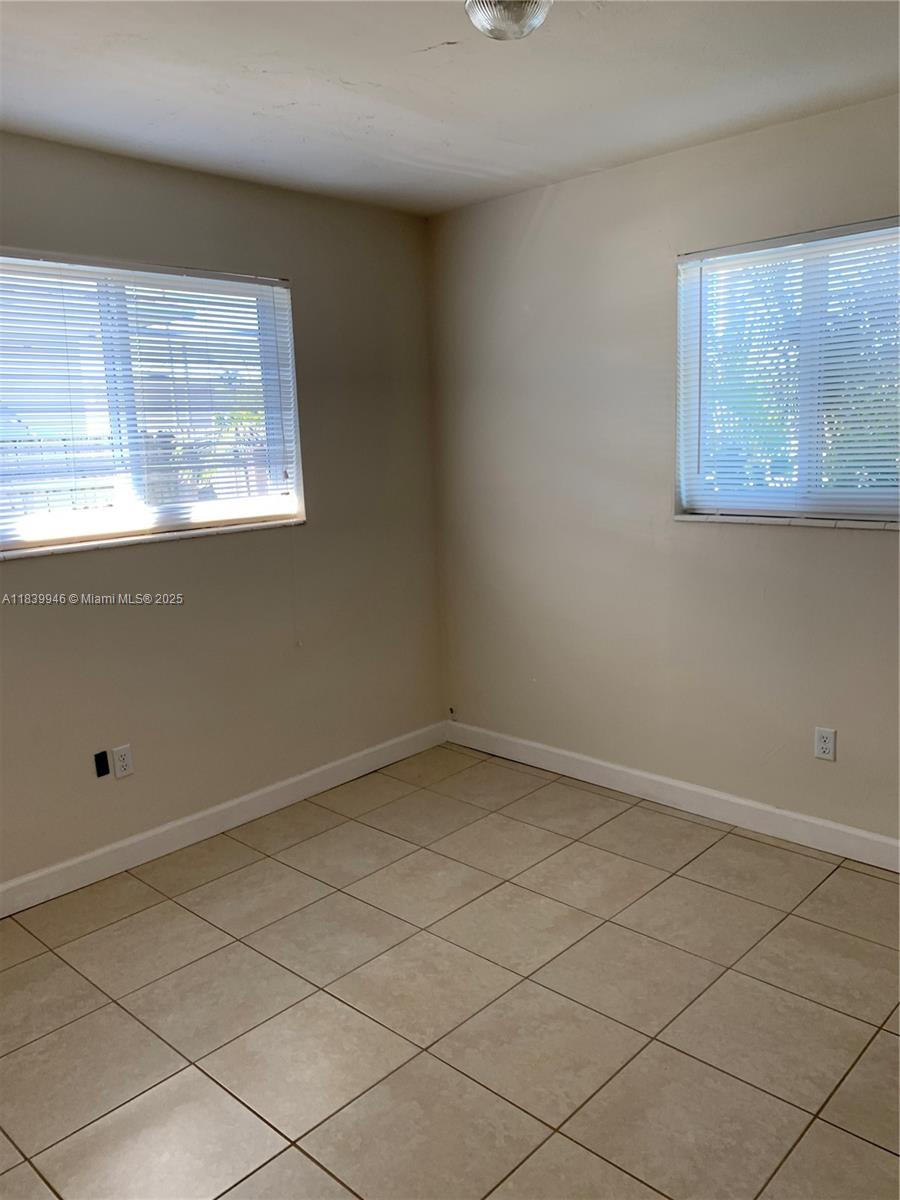 See details / 2054 sq. ft. $ 2025-07-14 0 Photo