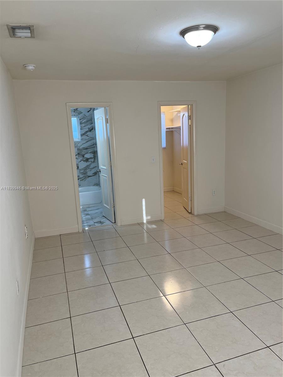 See details / 2054 sq. ft. $ 2025-07-14 0 Photo