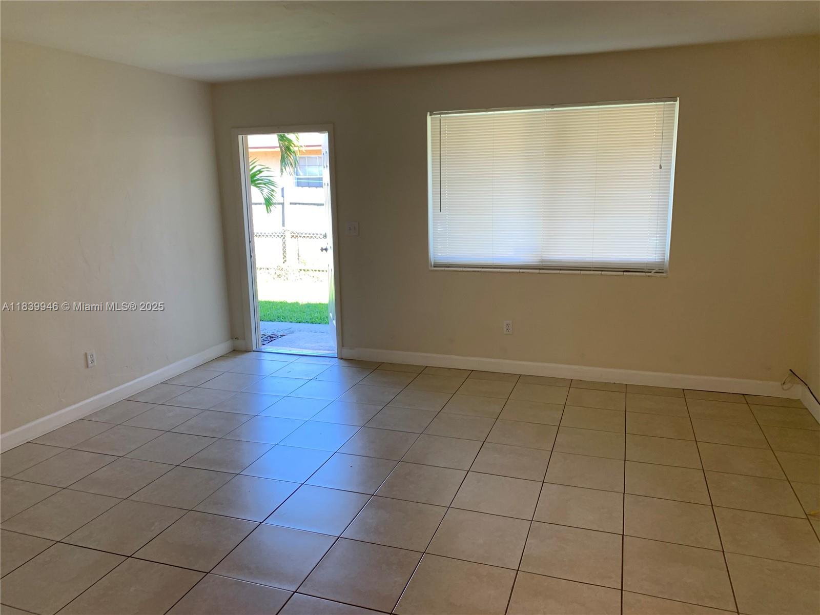 See details / 2054 sq. ft. $ 2025-07-14 0 Photo