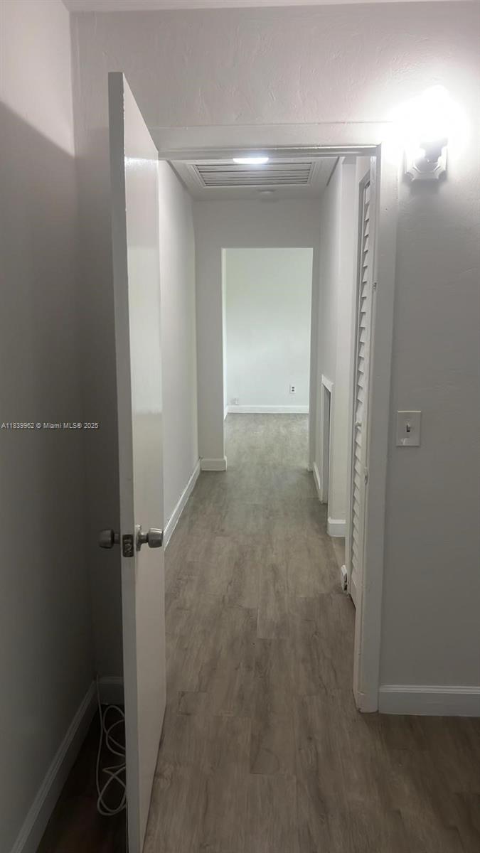 See details / 2226 sq. ft. $ 2025-08-07 0 Photo
