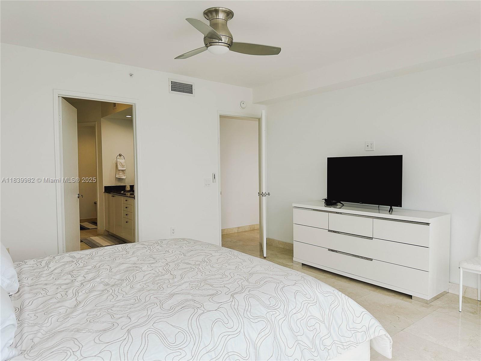 Photo of 17555 Collins Ave  #2006, Sunny Isles Beach, Florida, 33160 - 
