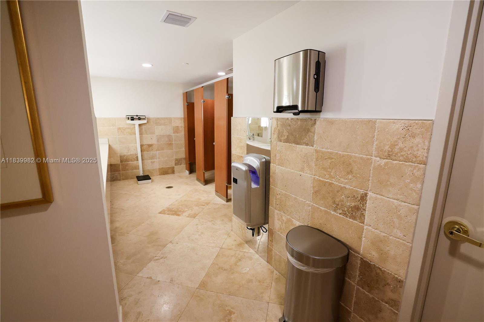Photo of 17555 Collins Ave  #2006, Sunny Isles Beach, Florida, 33160 - 