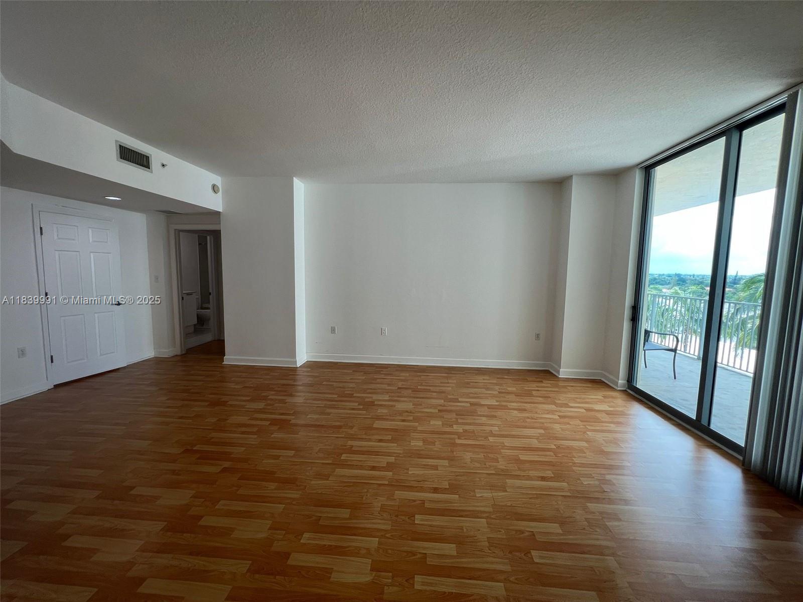 Photo of 140 Dixie Hwy  #708, Hollywood, Florida, 33020 - 
