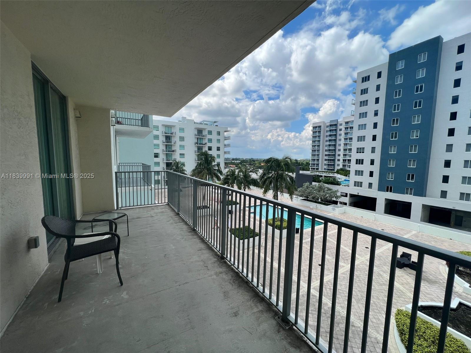 Photo of 140 Dixie Hwy  #708, Hollywood, Florida, 33020 - 