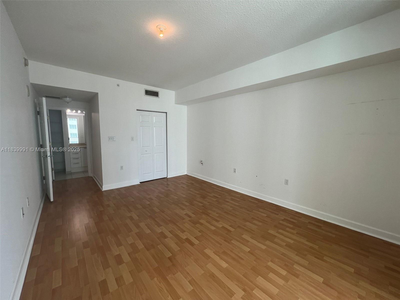 Photo of 140 Dixie Hwy  #708, Hollywood, Florida, 33020 - 