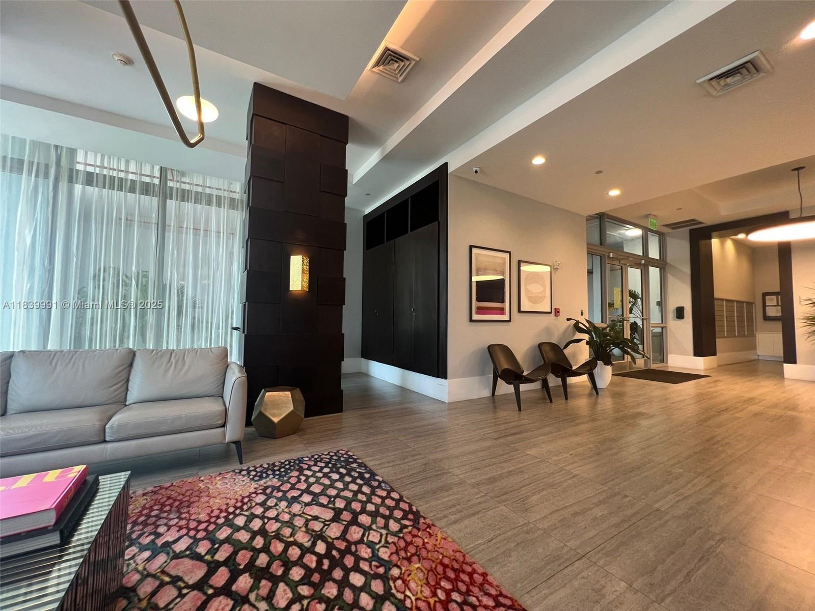 Photo of 140 Dixie Hwy  #708, Hollywood, Florida, 33020 - 
