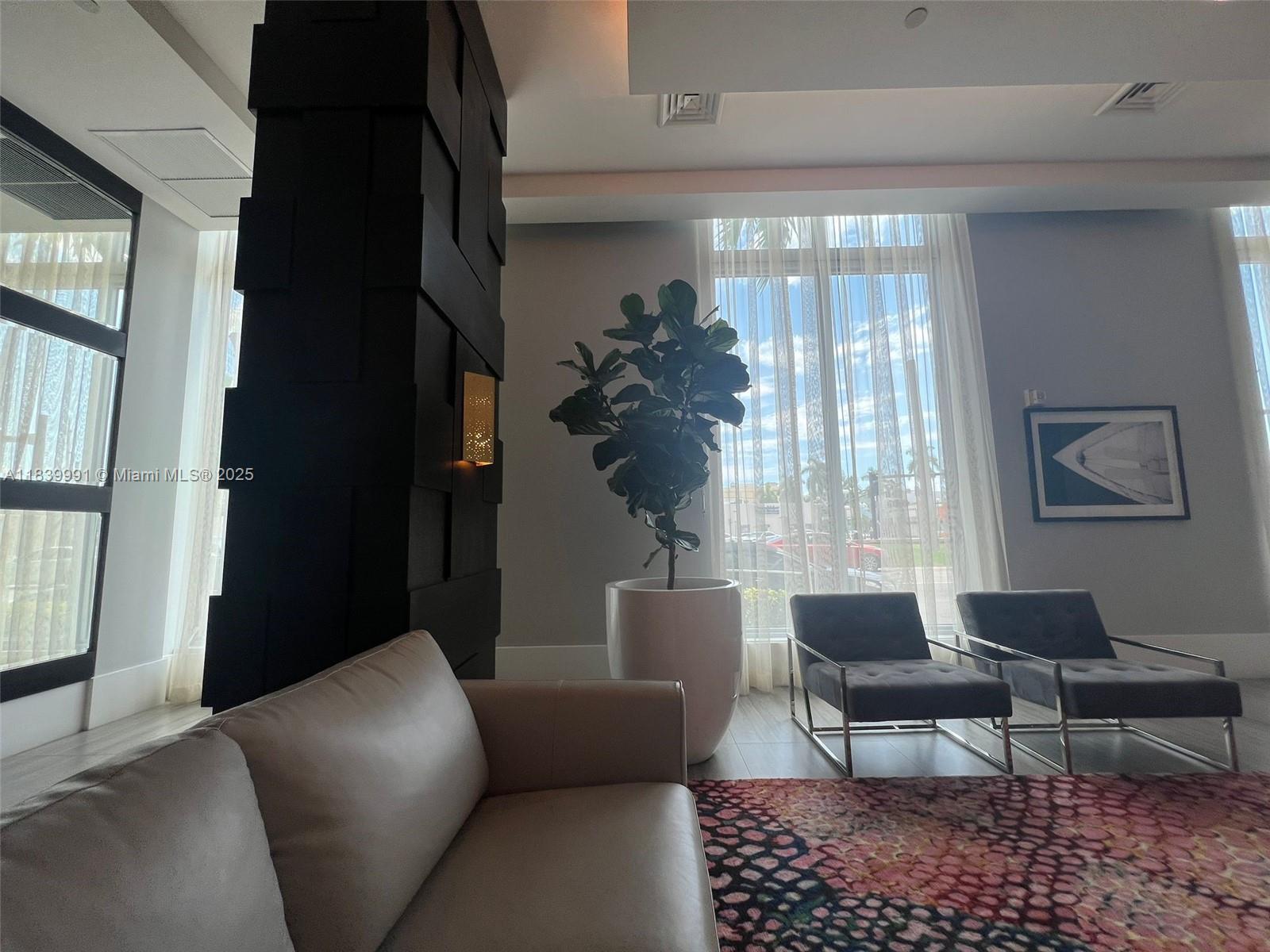 Photo of 140 Dixie Hwy  #708, Hollywood, Florida, 33020 - 