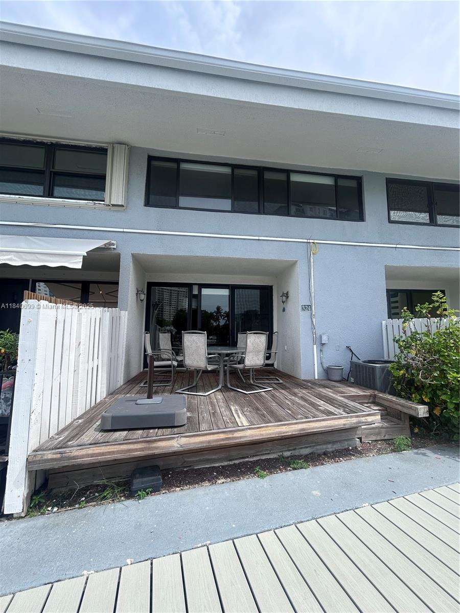 Photo of 324 Poinciana Dr  #906, Sunny Isles Beach, Florida, 33160 - 