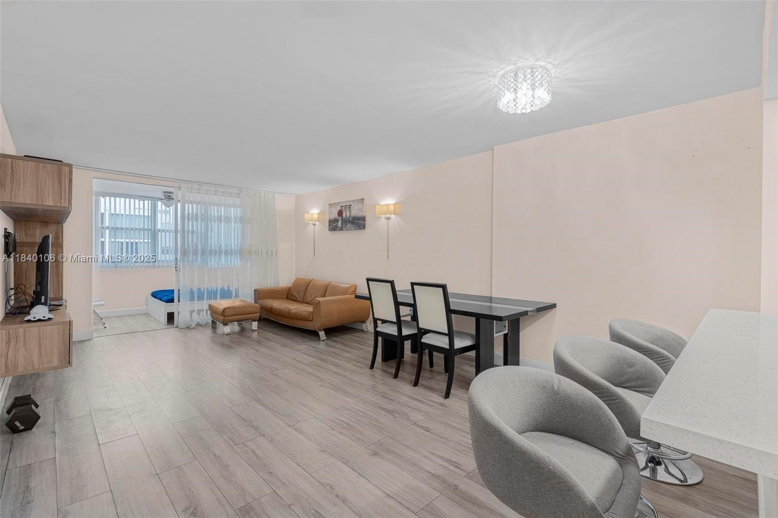 Photo of 609 14th Ave  #603, Hallandale Beach, Florida, 33009 - 