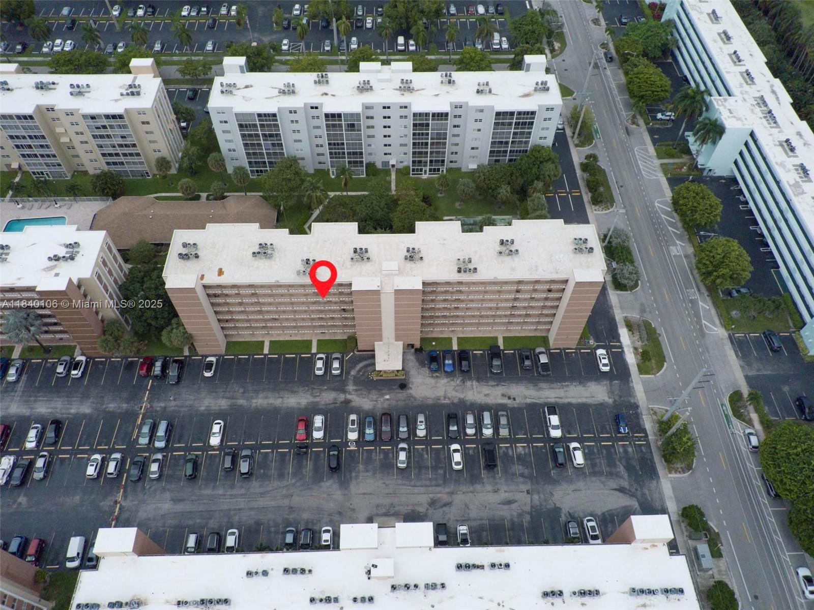 Photo of 609 14th Ave  #603, Hallandale Beach, Florida, 33009 - 