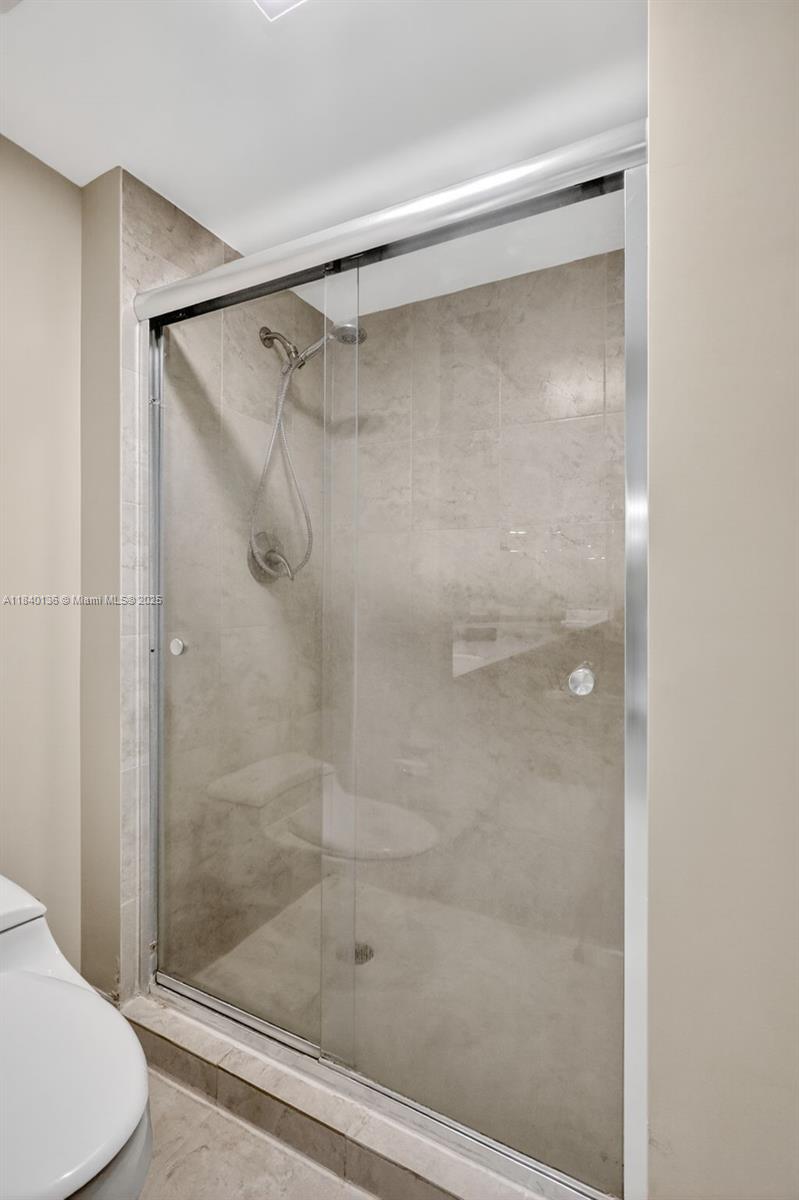 Photo of 20185 Country Club Dr  #1405, Aventura, Florida, 33180 - 
