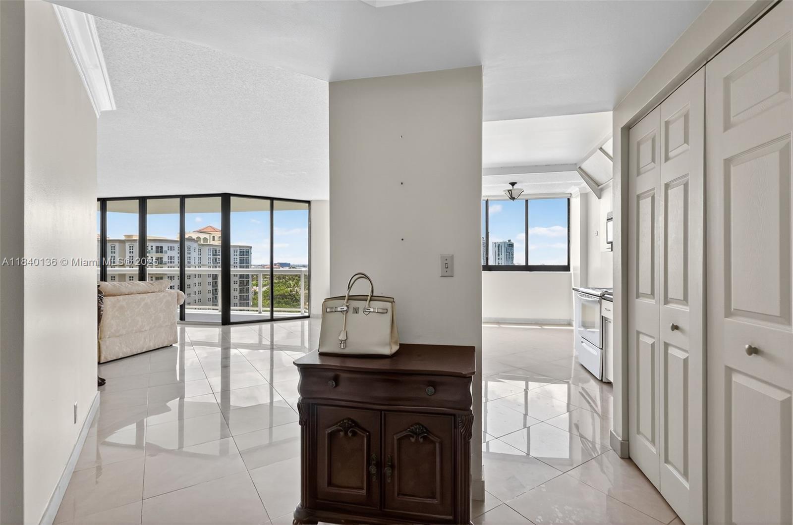 Photo of 20185 Country Club Dr  #1405, Aventura, Florida, 33180 - 