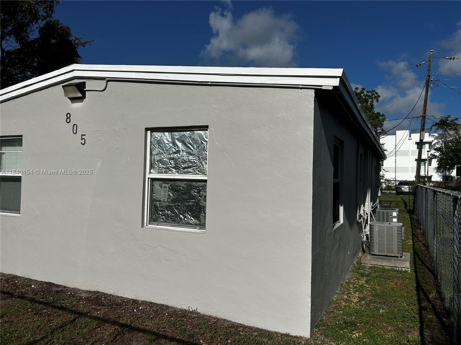 See details / 1357 sq. ft. $ 2025-07-14 0 Photo