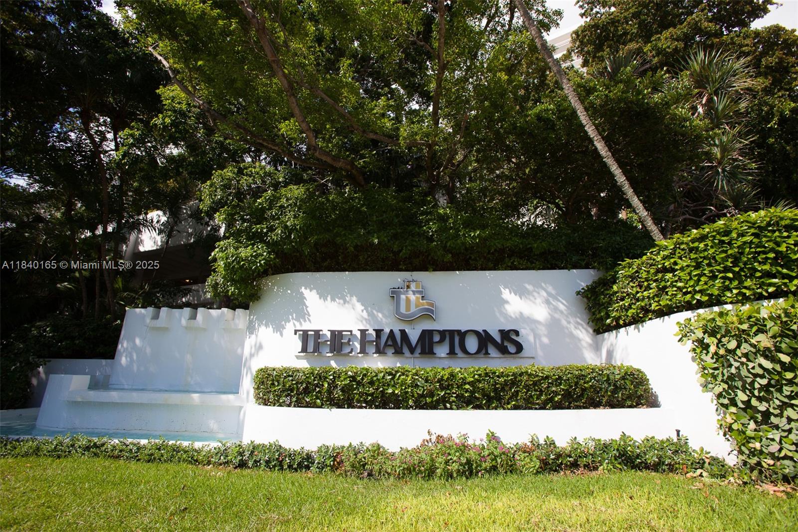 Photo of 20281 Country Club Dr  #704, Aventura, Florida, 33180 - 