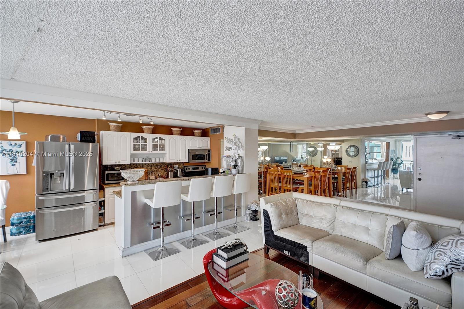 See details 2201 2 / 2 1488 sq. ft. $ 2025-07-28 0 Photo