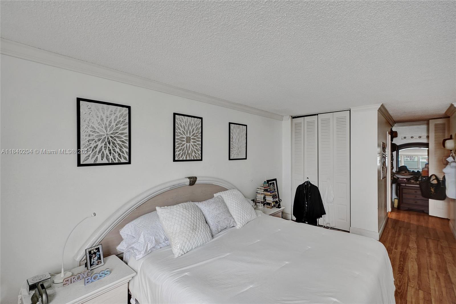 See details 2201 2 / 2 1488 sq. ft. $ 2025-07-28 0 Photo