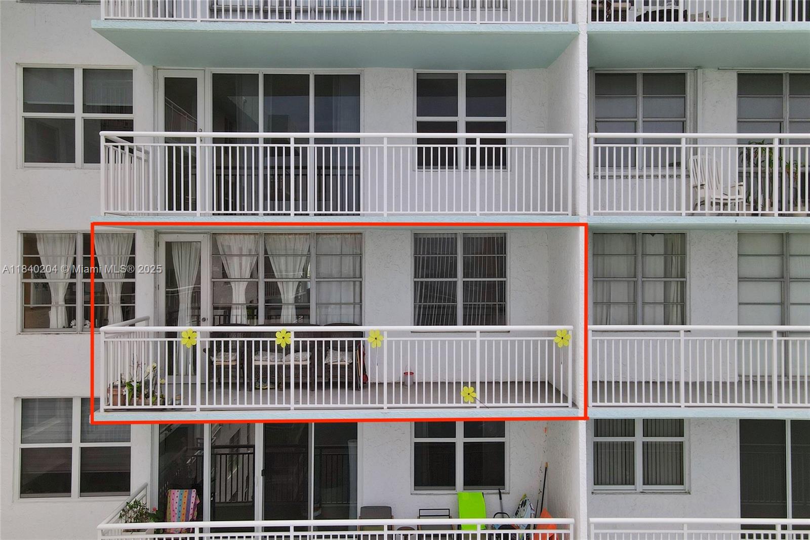See details 2201 2 / 2 1488 sq. ft. $ 2025-07-28 0 Photo