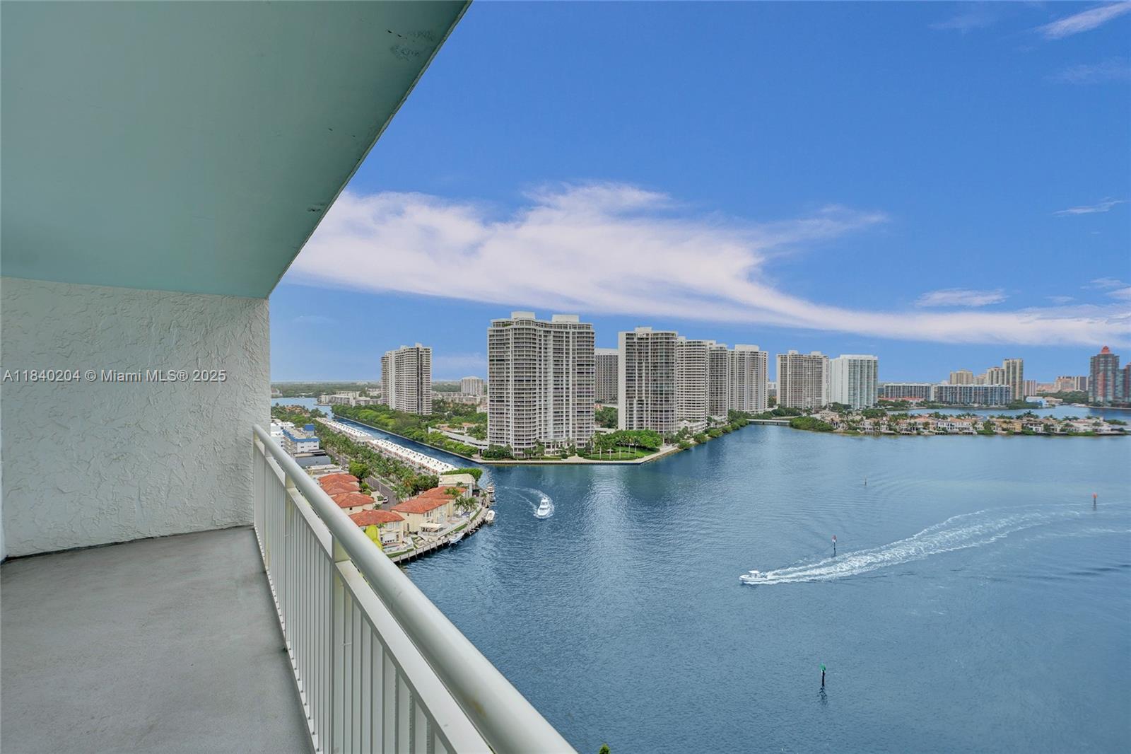 See details 2201 2 / 2 1488 sq. ft. $ 2025-07-28 0 Photo