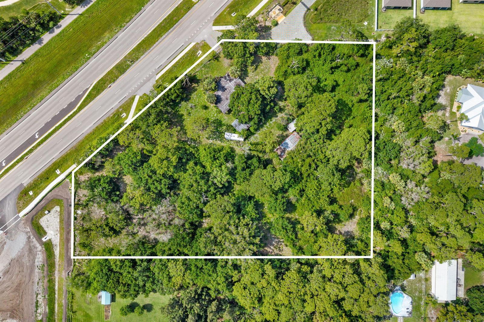   / 0  sq. ft. $ 2026-04-15 0 foto