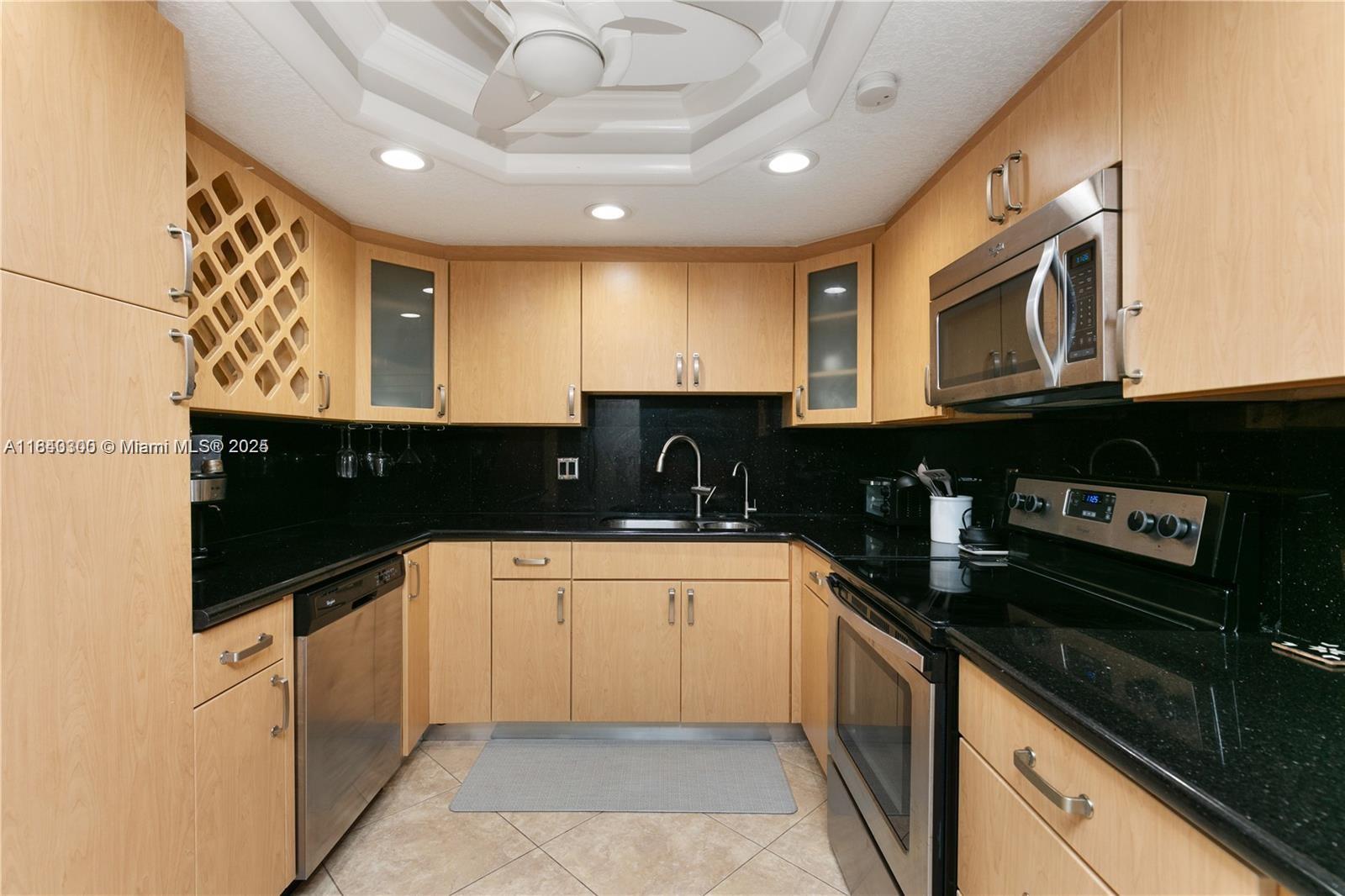 Photo of 1500 Ocean Dr  #15A, Hollywood, Florida, 33019 - 