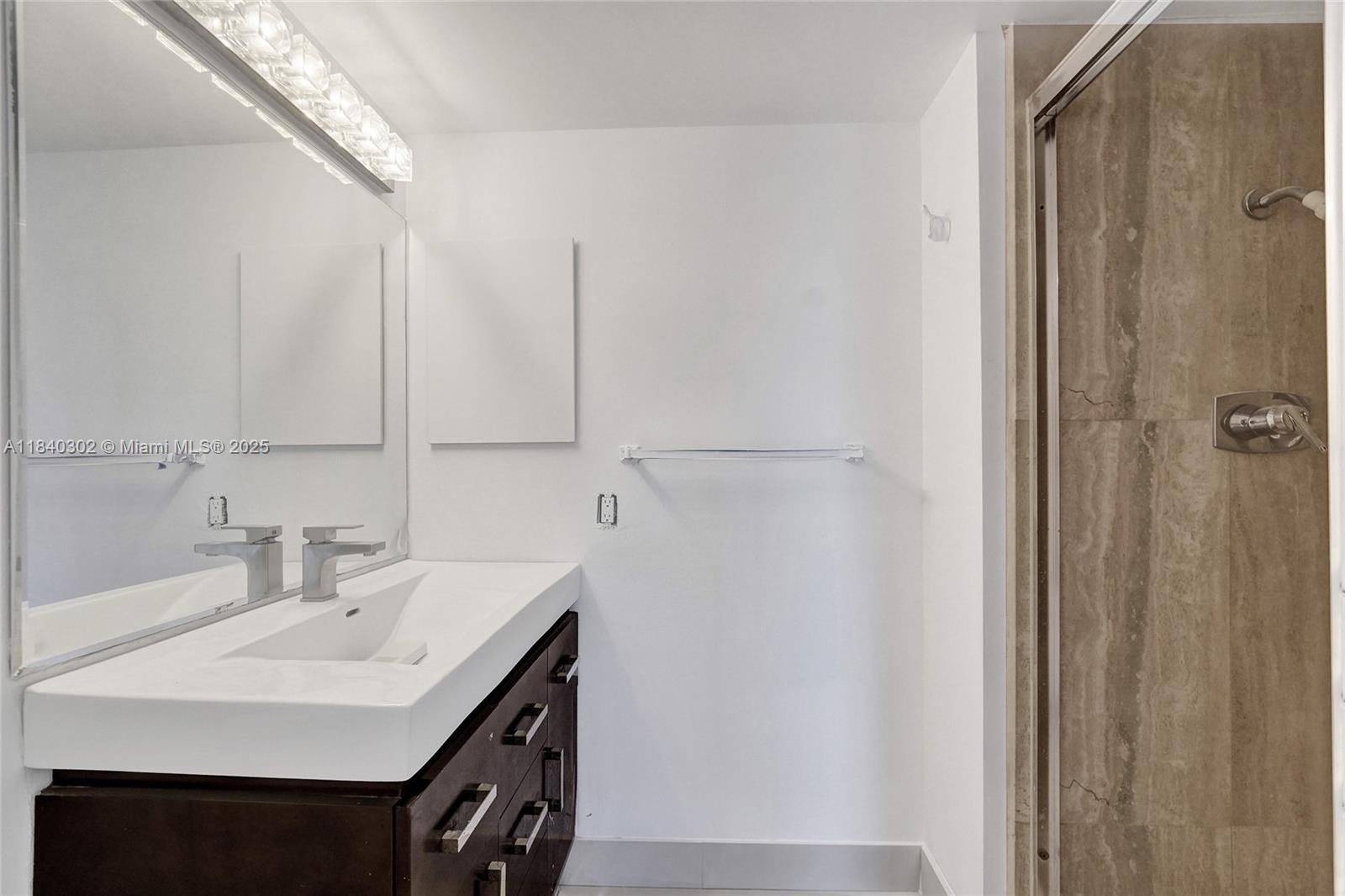 Photo of 1201 Ocean Dr  #402S, Hollywood, Florida, 33019 - BEDROOM #2