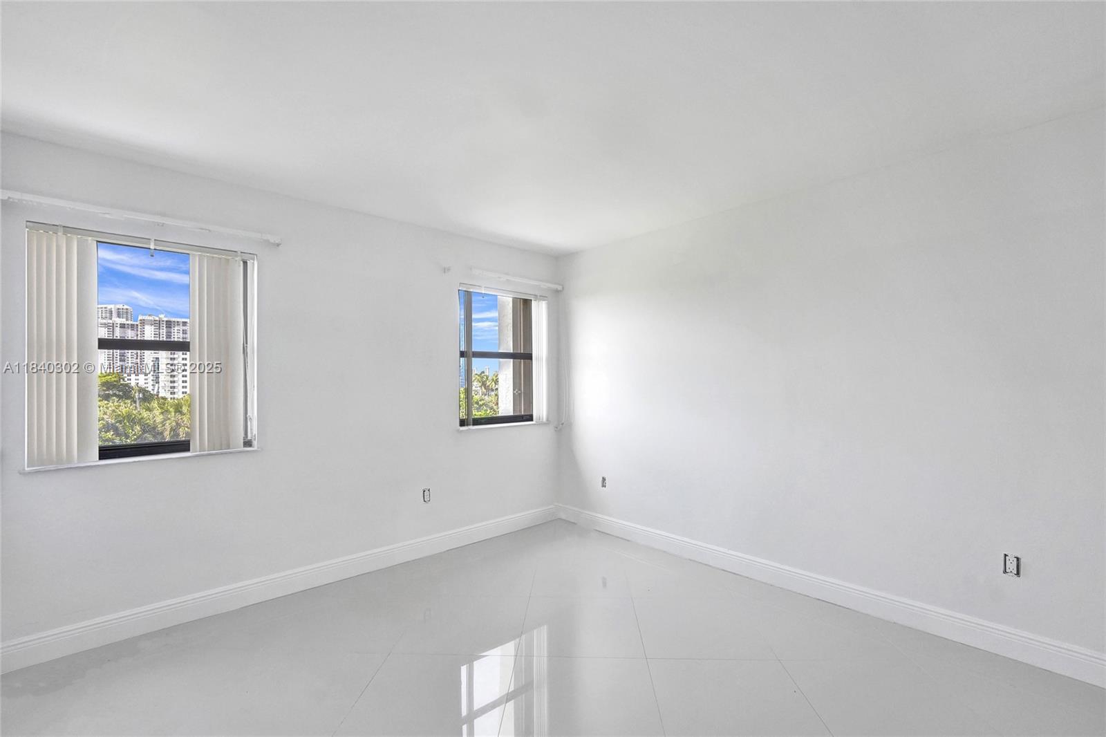 Photo of 1201 Ocean Dr  #402S, Hollywood, Florida, 33019 - HALL SHOWER