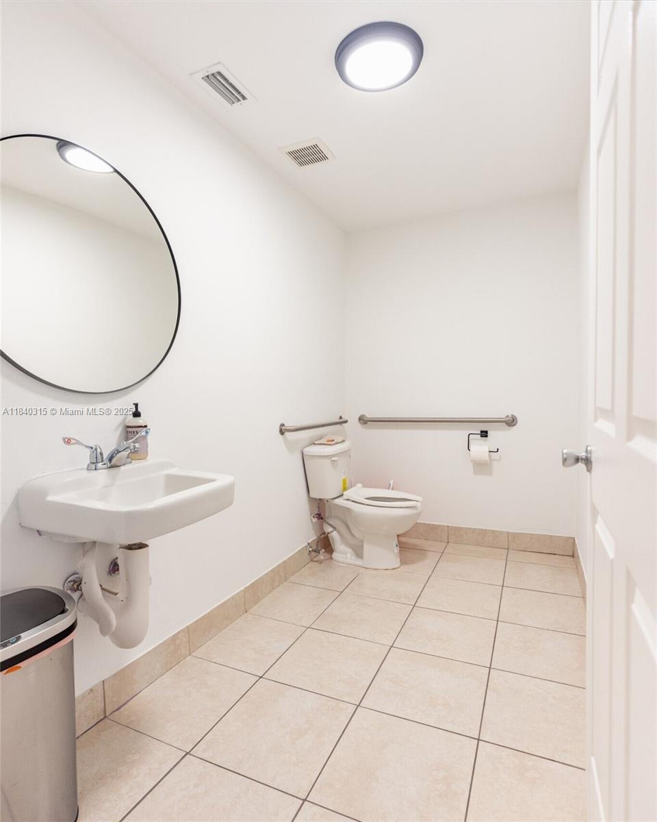 See details / sq. ft. $ 2025-07-14 0 Photo