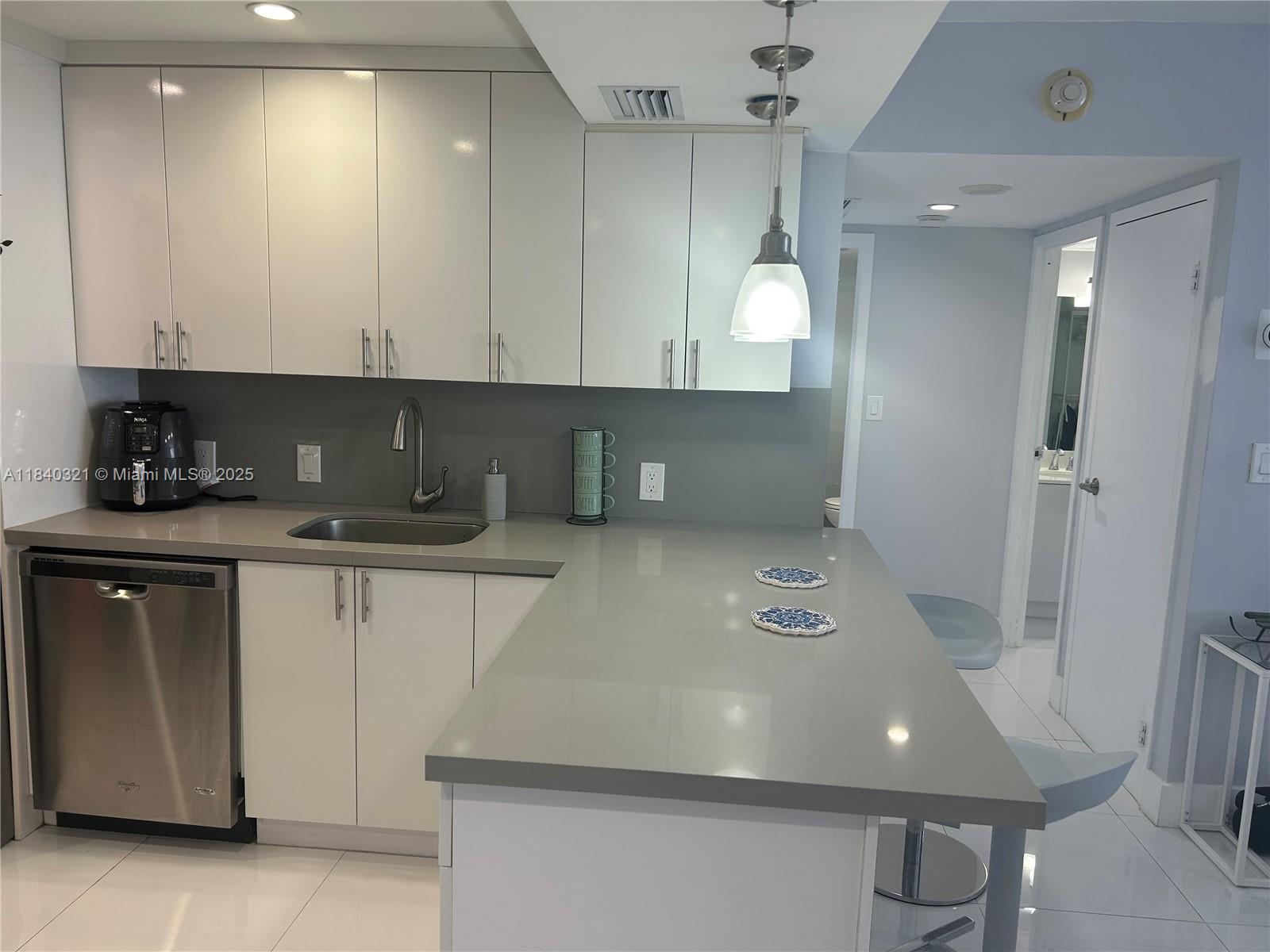Photo of 3625 Country Club Dr  #1203, Aventura, Florida, 33180 - 