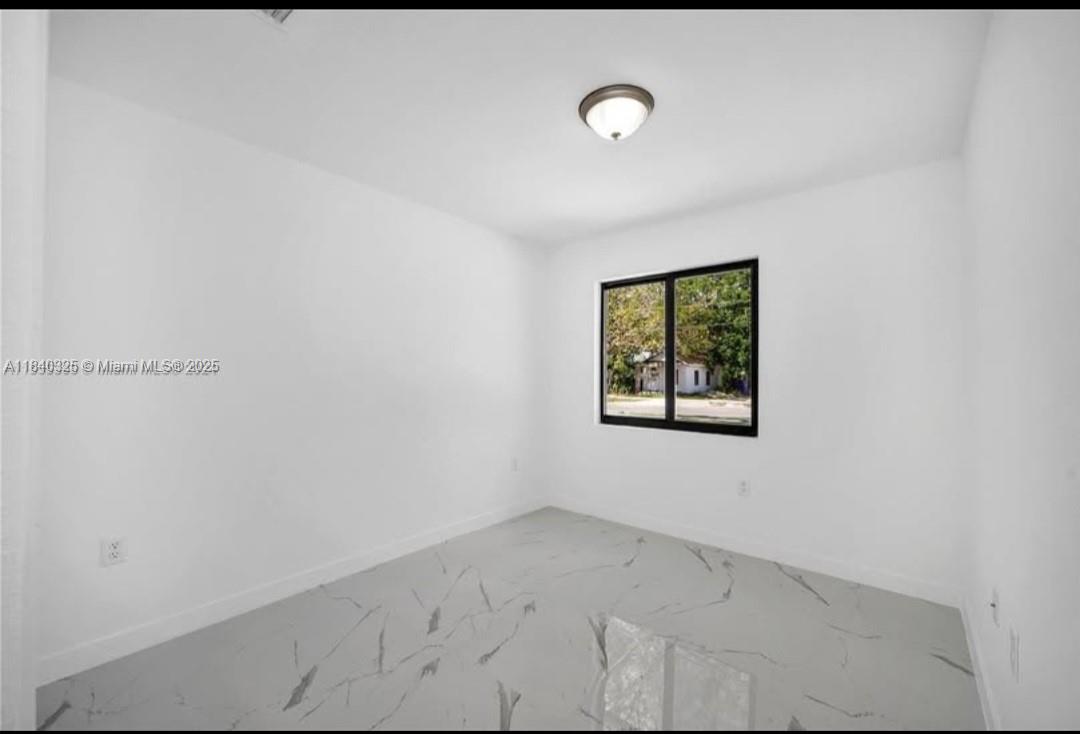 Ver detalles / sq. ft. $ 2025-07-14 0 foto