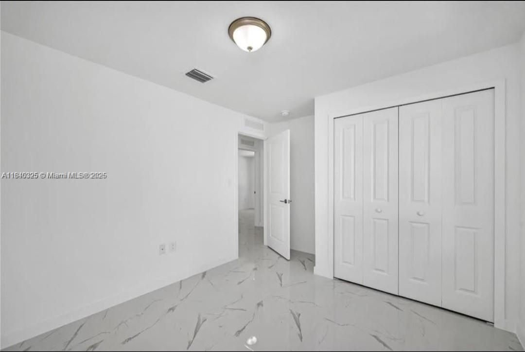 Ver detalles / sq. ft. $ 2025-07-14 0 foto