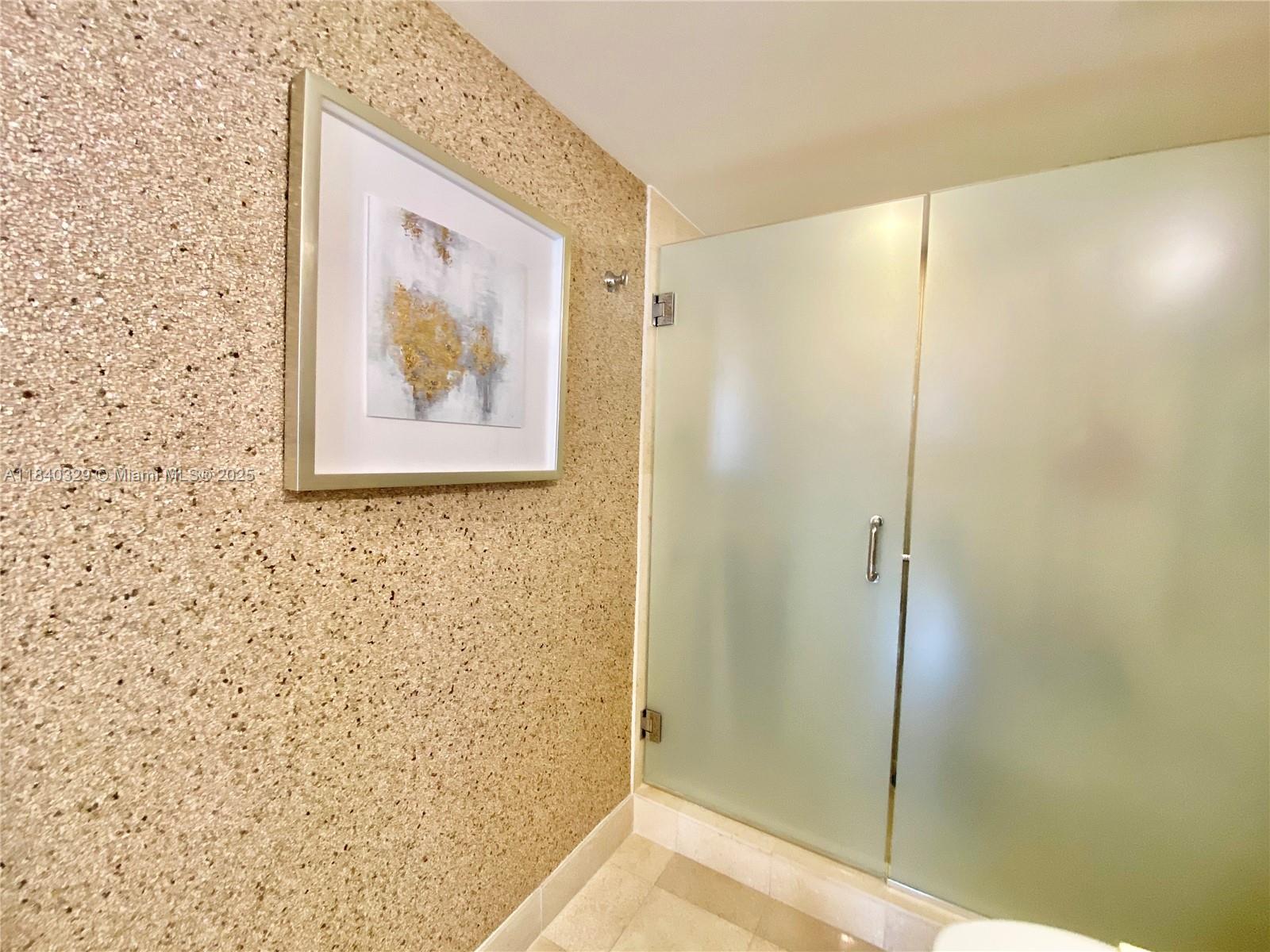 Photo of 19900 Country Club Dr  #1220, Aventura, Florida, 33180 - 