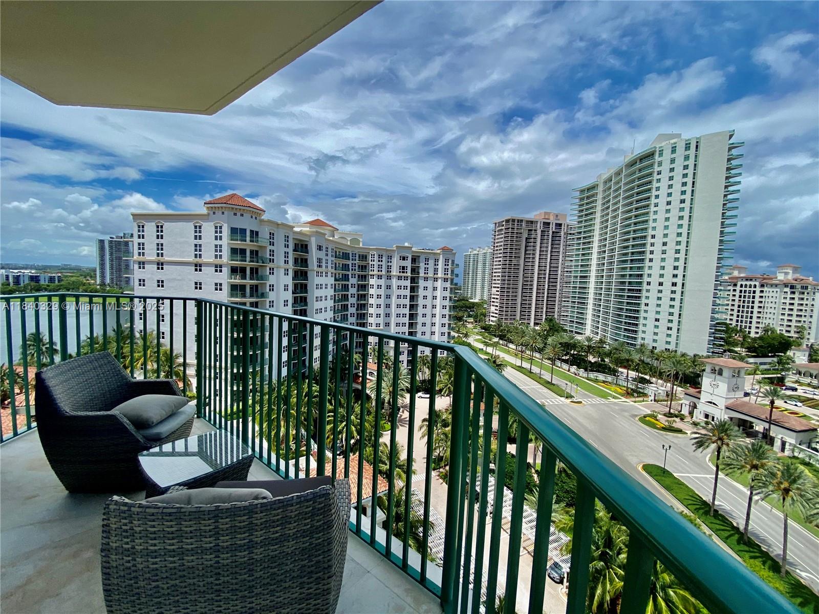 Photo of 19900 Country Club Dr  #1220, Aventura, Florida, 33180 - 