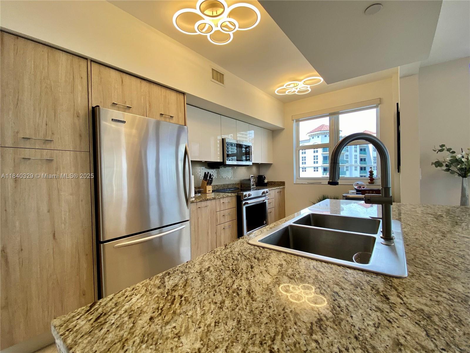 Photo of 19900 Country Club Dr  #1220, Aventura, Florida, 33180 - 