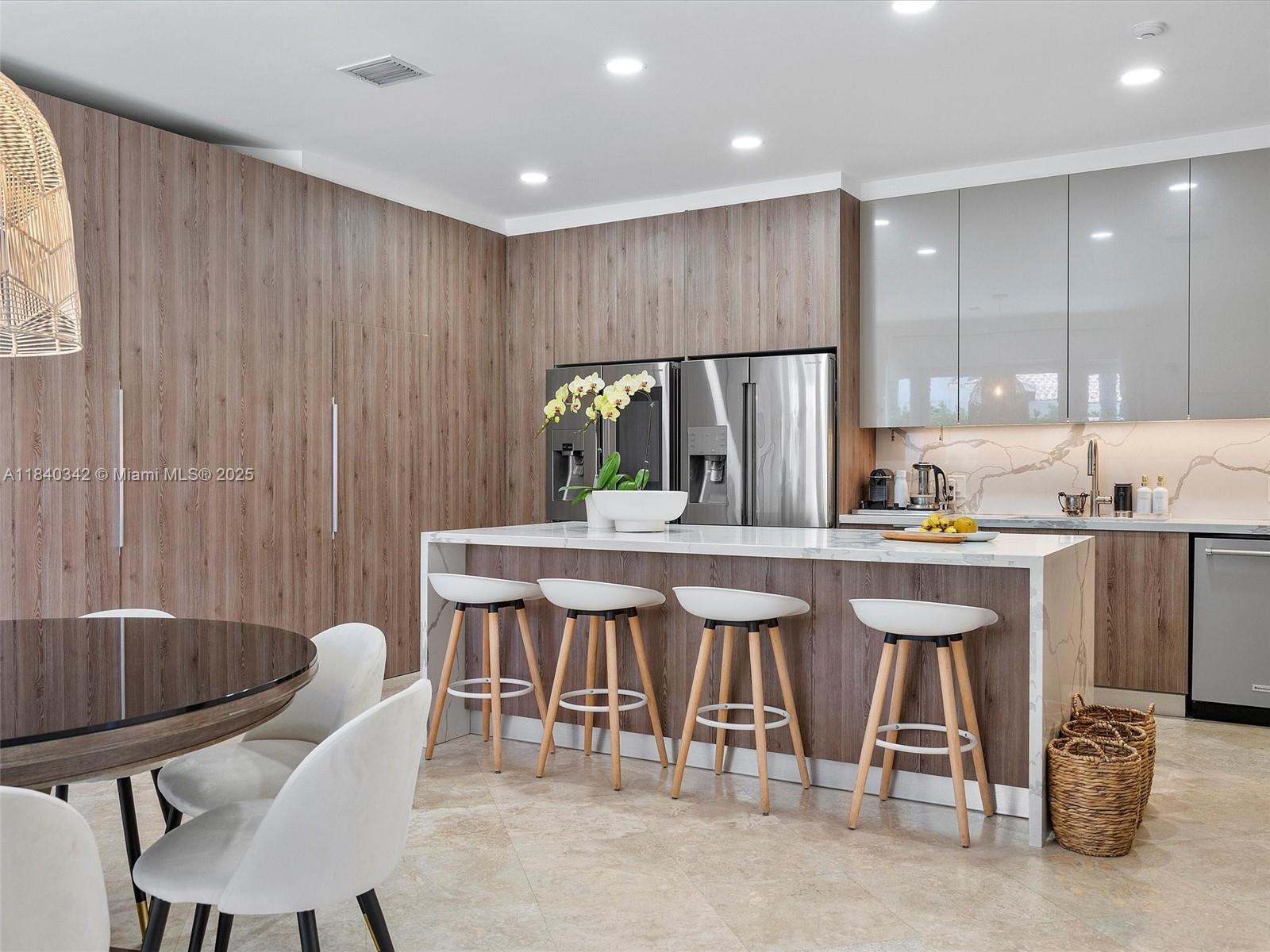 Photo of 3981 194th Ln  (3981), Sunny Isles Beach, Florida, 33160 - 