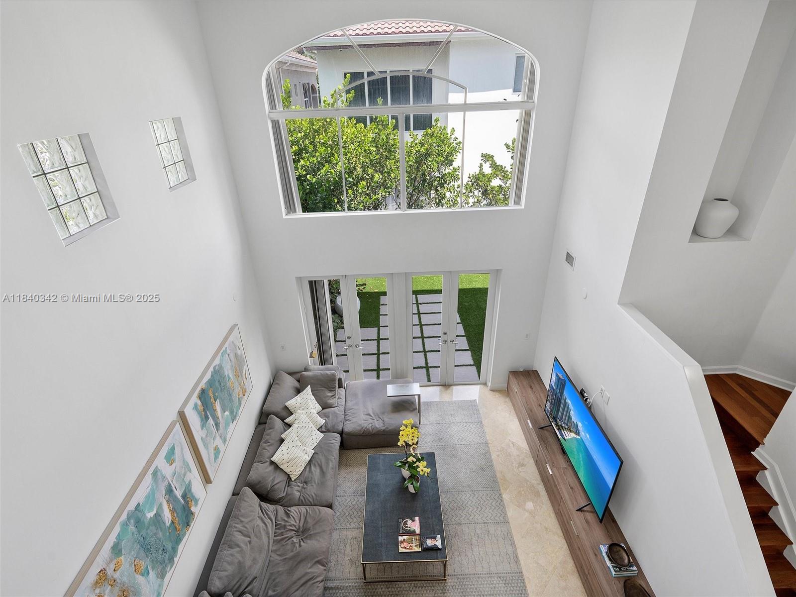 Photo of 3981 194th Ln  (3981), Sunny Isles Beach, Florida, 33160 - 