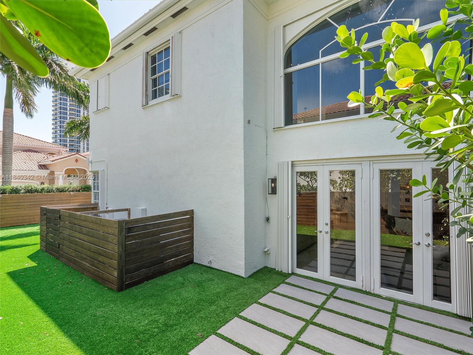 Photo of 3981 194th Ln  (3981), Sunny Isles Beach, Florida, 33160 - 