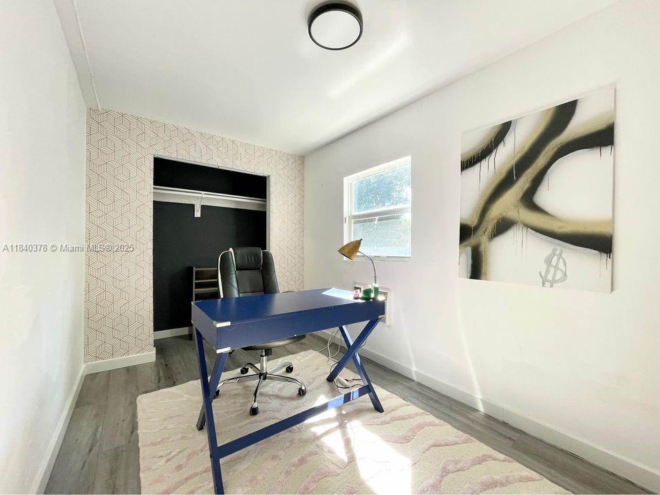 See details / 1892 sq. ft. $ 2025-07-14 0 Photo