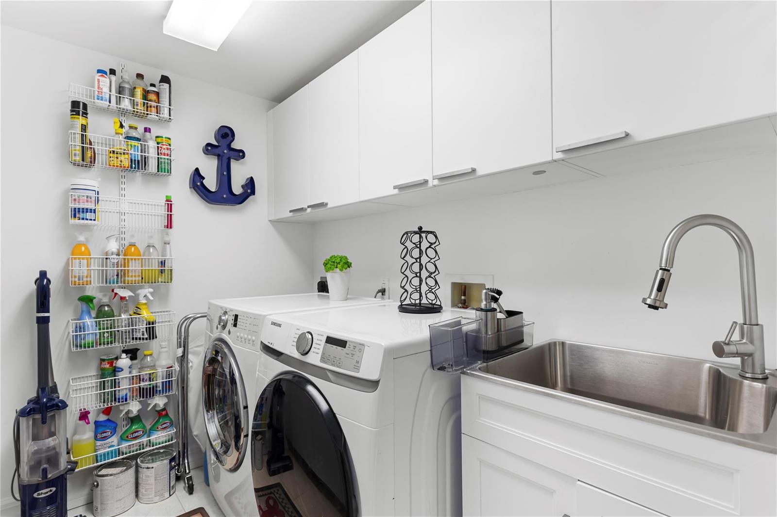 Photo of 3535 Ocean  #402, Hollywood, Florida, 33019 - private laundry in unit