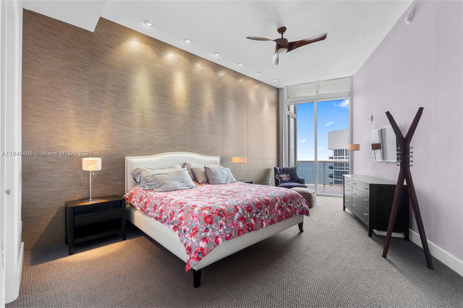 4307 3 / 3 2106 sq. ft. $ 2025-07-15 0 Photo