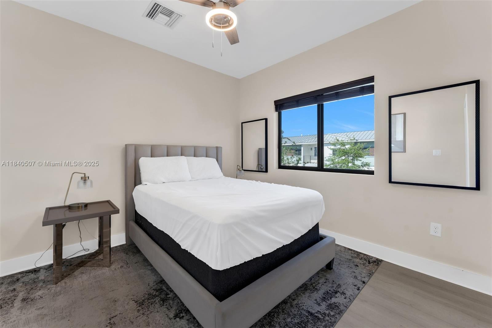 4460 3 / 3 1672 sq. ft. $ 2025-09-09 0 foto