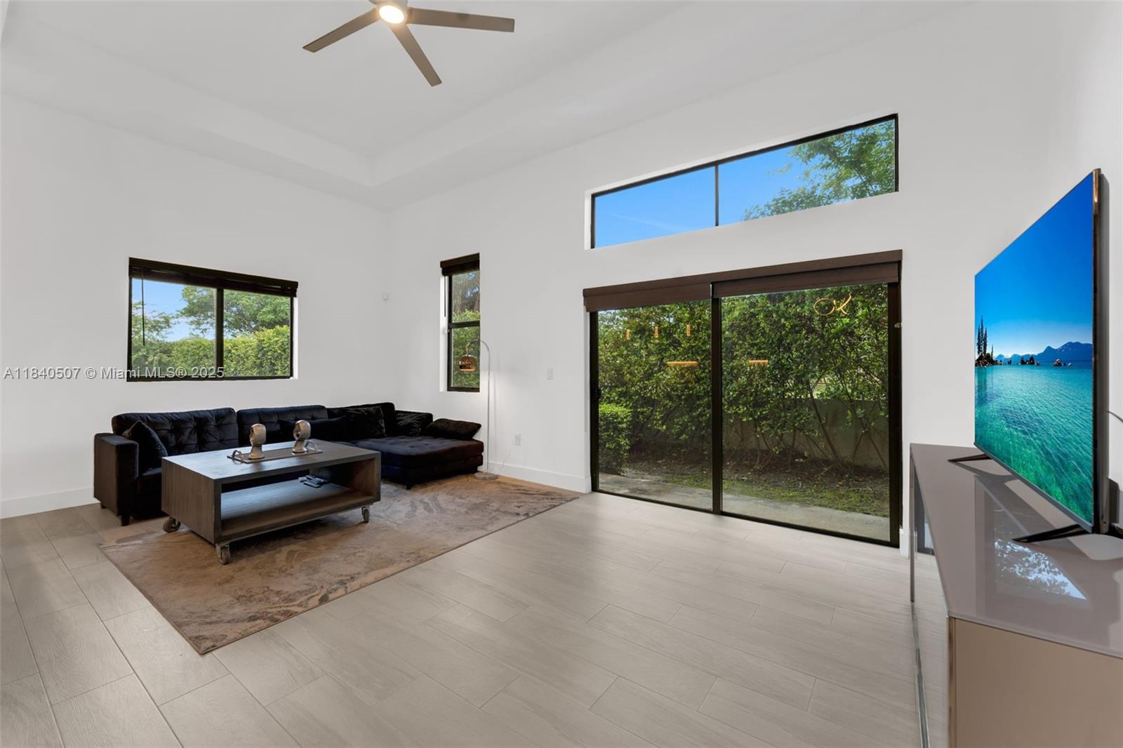 4460 3 / 3 1672 sq. ft. $ 2025-09-09 0 foto